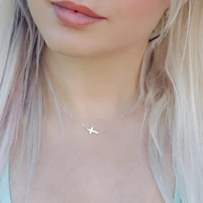 Cute Minimalist Cross Necklace - Image 2