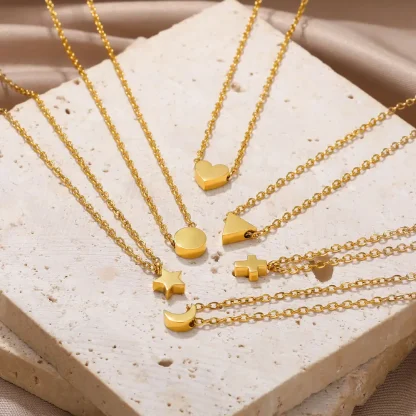 Luxury Retro Cross Necklaces - Image 7
