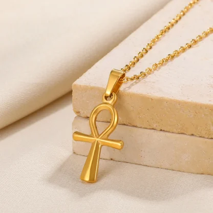 Luxury Retro Cross Necklaces - Image 4