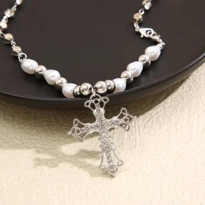 Trendy Retro Cross Necklace - Image 4