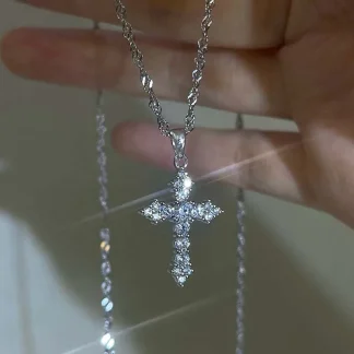 Shiny Pendant Cross Necklace