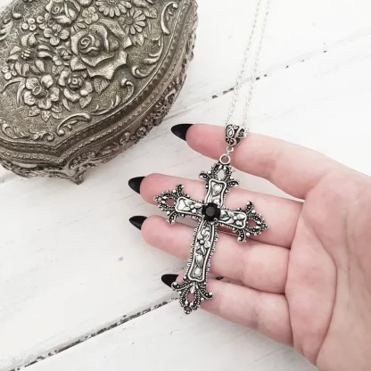 Gothic Detailed Cross Necklaces - Image 3