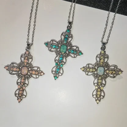 Gothic Detailed Cross Necklaces - Image 9