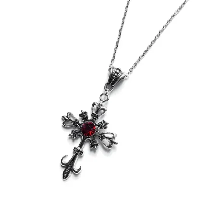Vintage-style Gothic Cross Necklace - Image 5